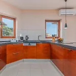 Bruna Zadarvillas Вилла Задар