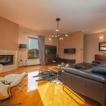 Bruna Zadarvillas Villa *